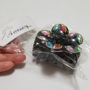*NWOT* Black Hair Clip Claw with gemstones